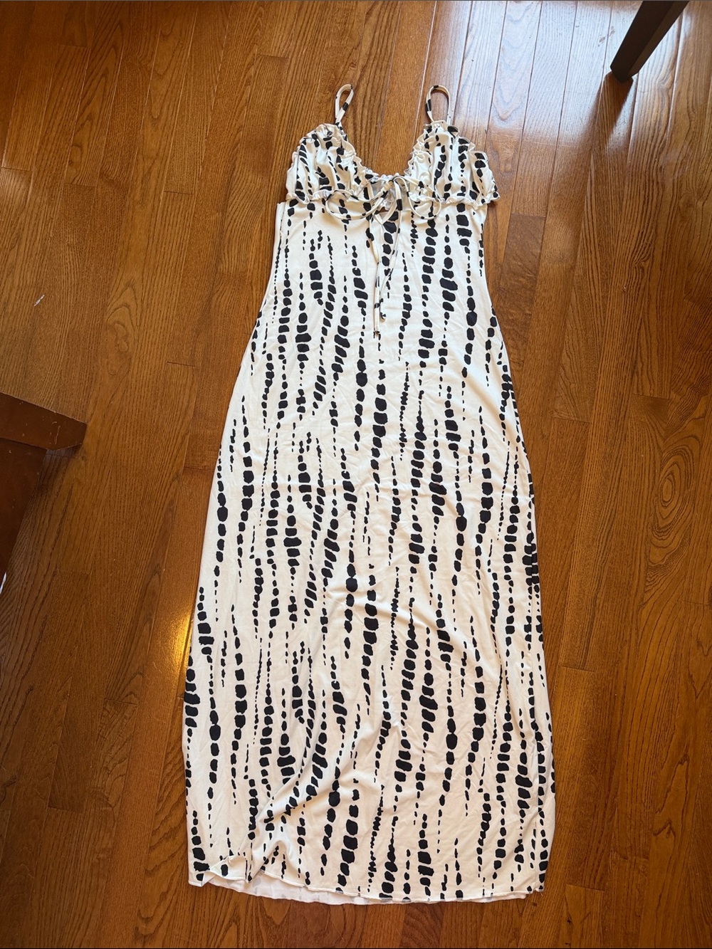 SHEIN Black & White Spotted Stripe Maxi Dress